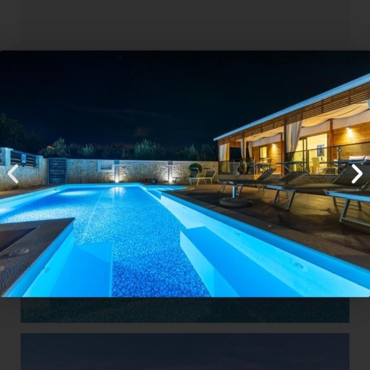 Tomica Apartments With Pool Biograd Na Moru Bagian luar foto