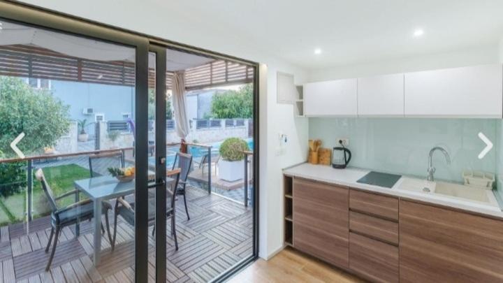 Tomica Apartments With Pool Biograd Na Moru Bagian luar foto