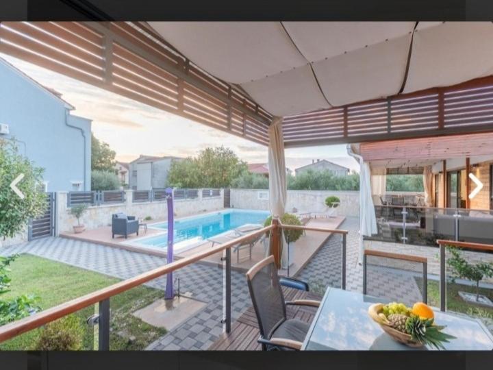 Tomica Apartments With Pool Biograd Na Moru Bagian luar foto